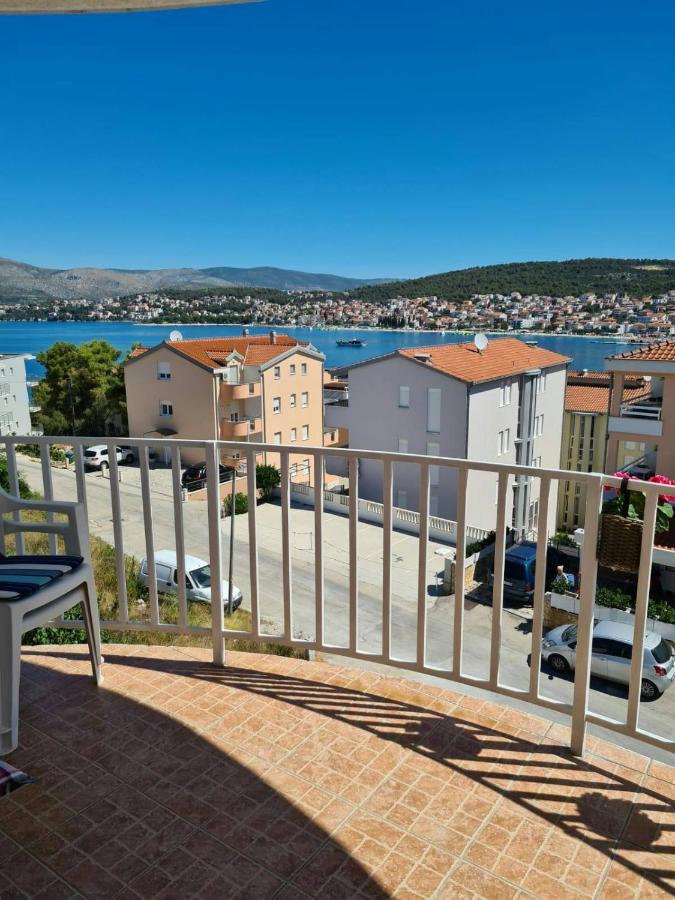 Apartment Planikovica トロギール エクステリア 写真