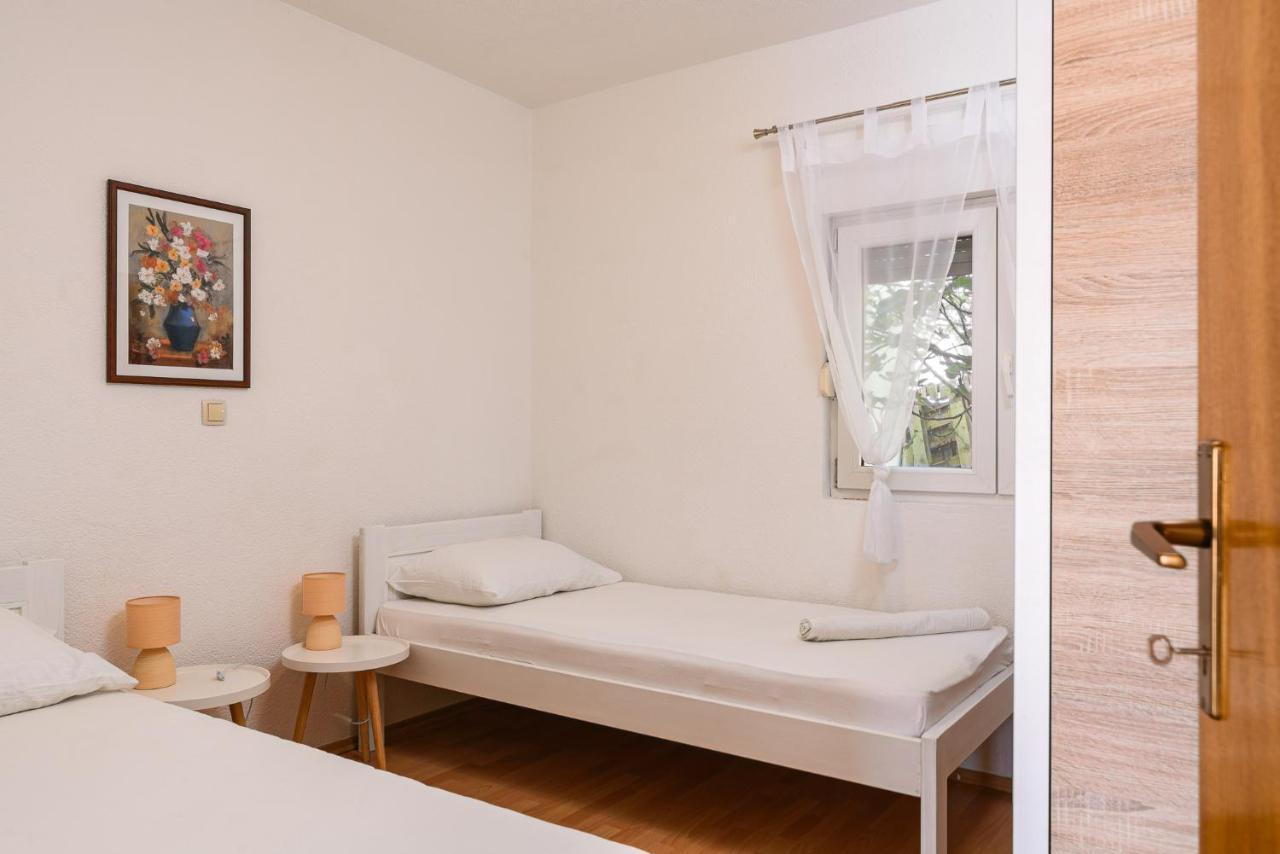 Apartment Planikovica トロギール エクステリア 写真
